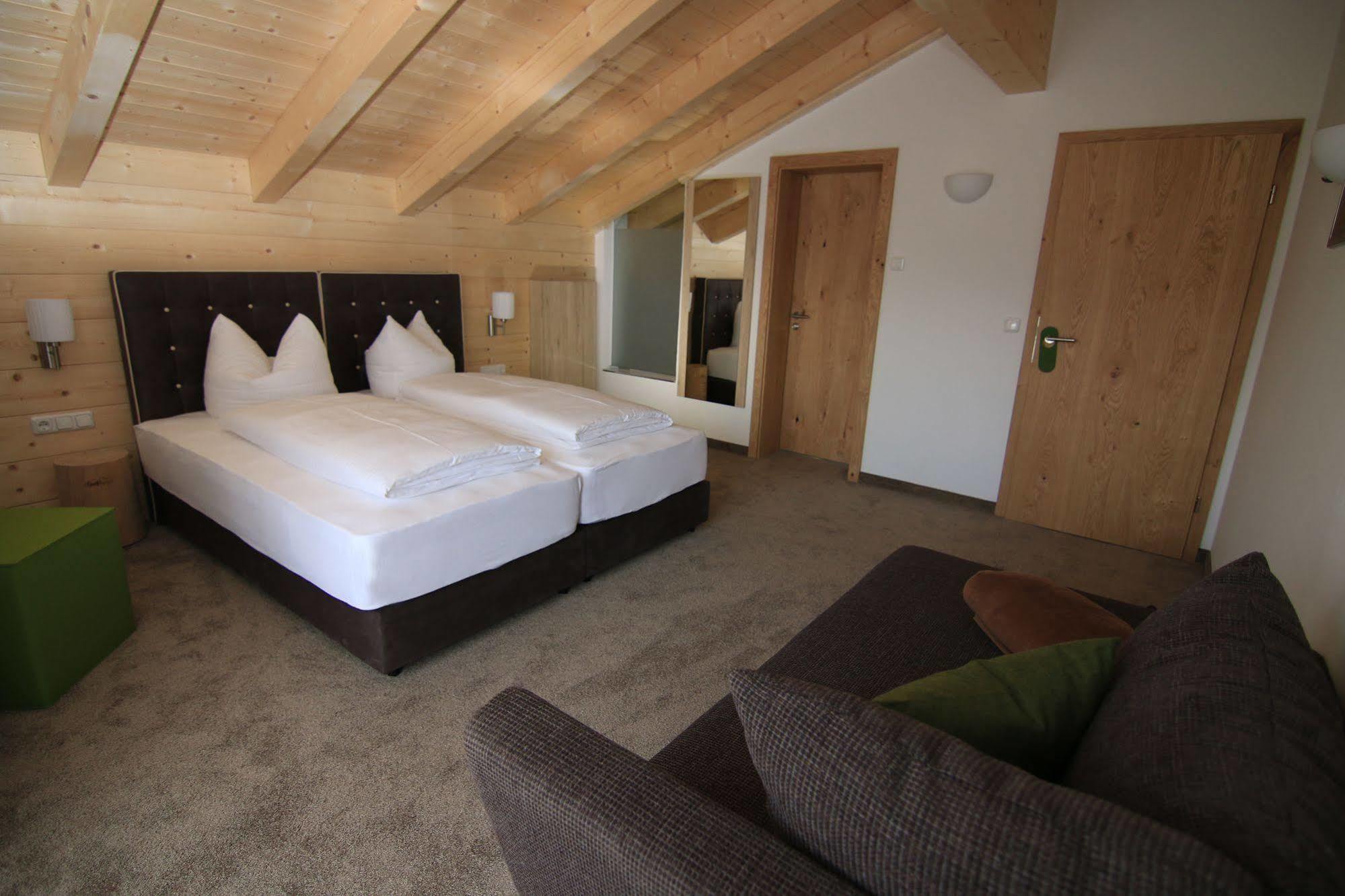 Alpinhotel ベルヒテスガーデン エクステリア 写真